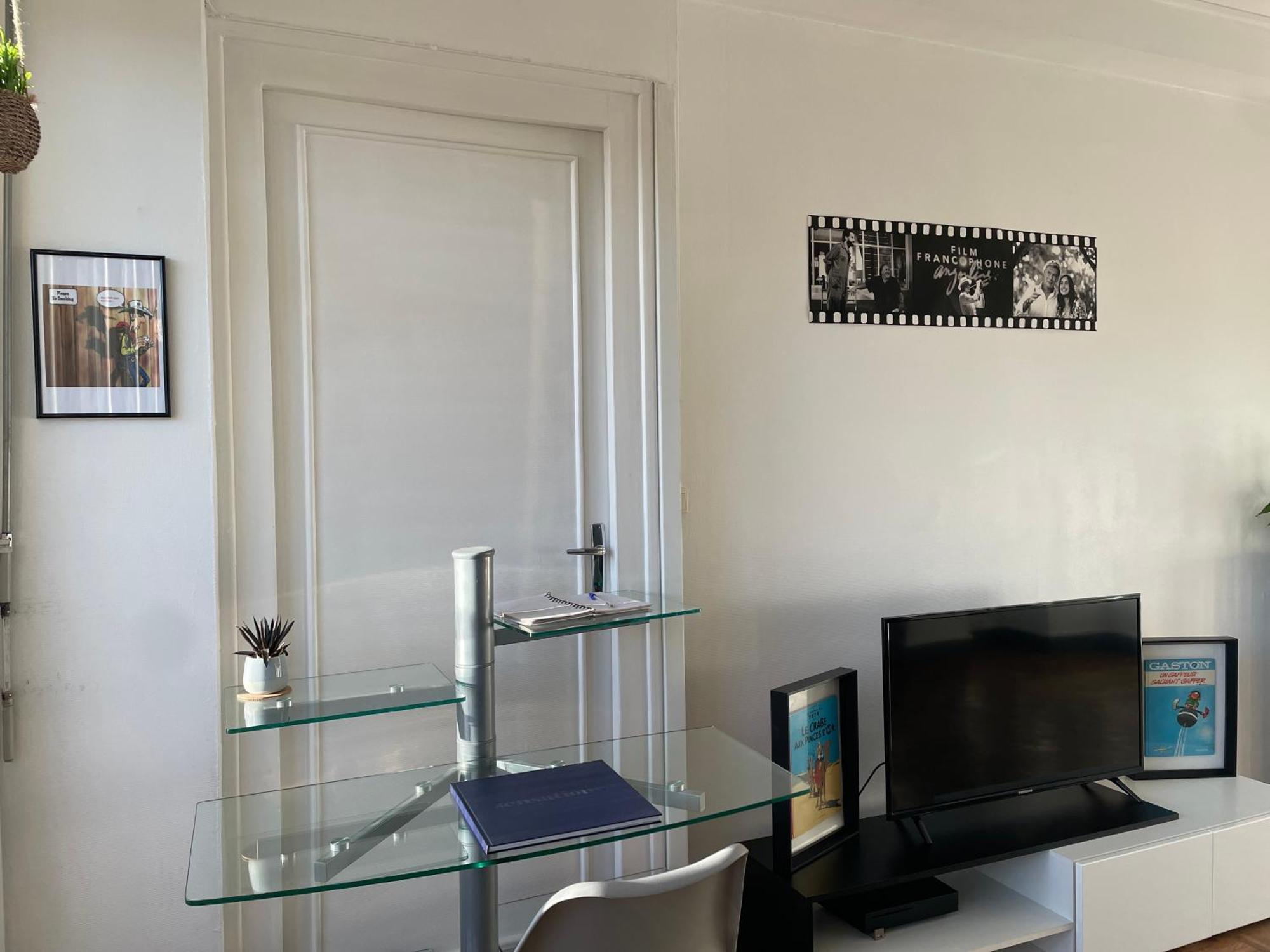 Appart Proche Gare Tgv Angouleme Deco Theme Bande Dessinee 外观 照片